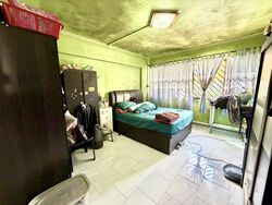 Blk 392 Yishun Avenue 6 (Yishun), HDB Executive #523235321
